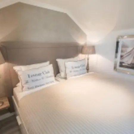 Suites Beachloft_ Alte Bergst Lejlighed Scharbeutz